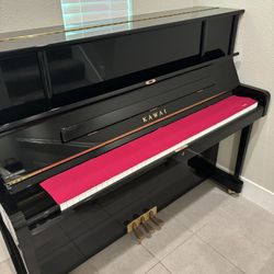 Kawai Professional Upright Piano- Black Ebony 