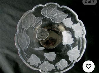 Vintage Crystal Japan Bowl with Flowers and Leaves
