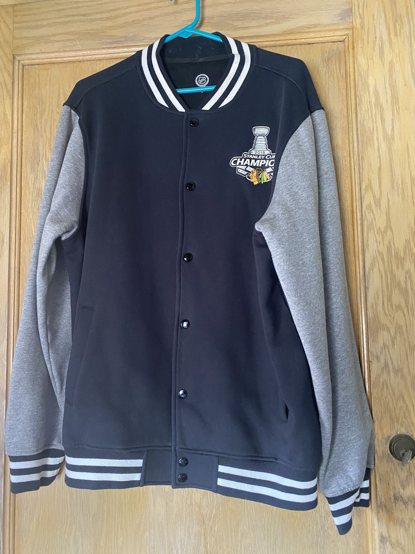 NHL Brand Blackhawks 2015 Stanley Cup Champ Rinkside Collection Jacket-Size L