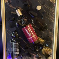 Cuadro moderno De arte Con Botellas, Dark Horse, Cabernet sauvignon