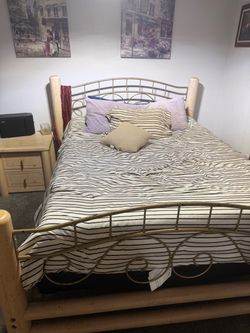 Bedroom set