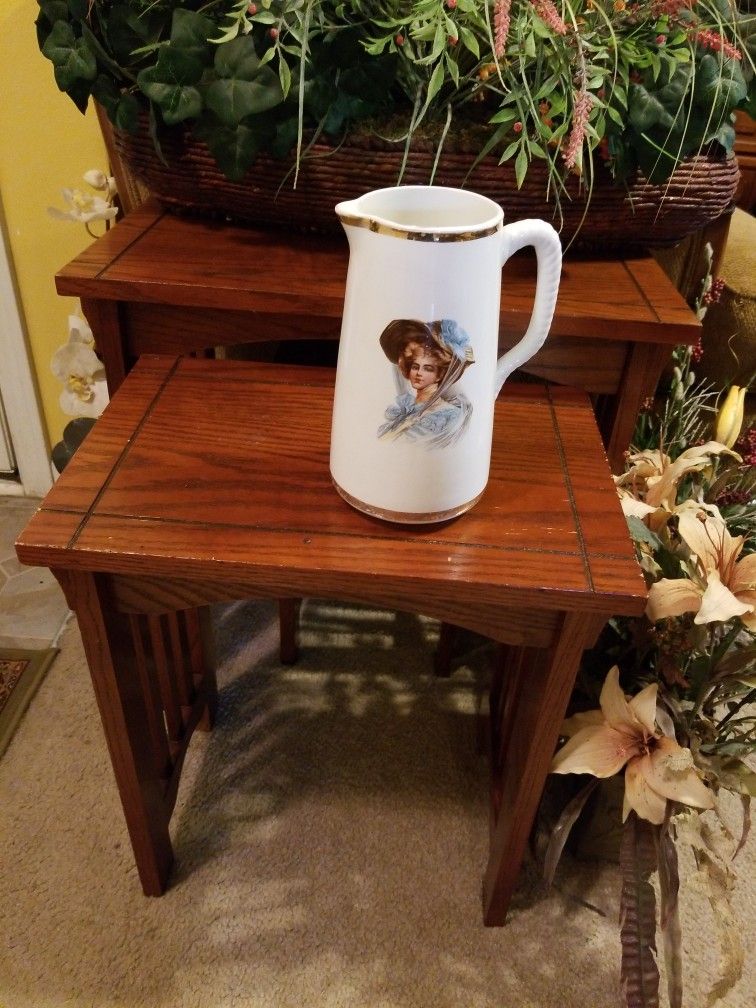 Gold Medal Rare Antique Water Pitcher Good Condition 75$obo