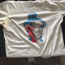 Kaws X Uniqlo X Sesame Street Adult Large