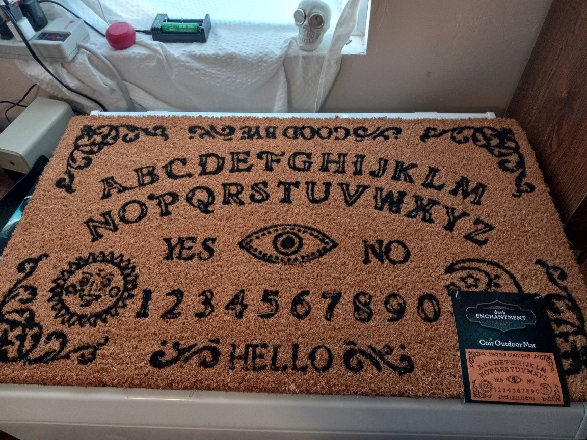 Ouija Board Heavy Duty Outside Rug New 2 1/2 Feet