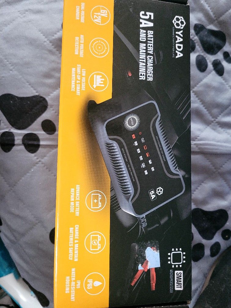 Yada 5A Battery Charger And Maintainer
