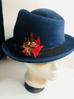 Dobbs hat 7 1/8 cute