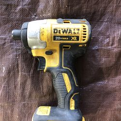 Dewalt DCF885 Cordless Impact Driver 