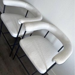 BOUCLE chairs In Black / White - SILLAS DE Boucle en Blanco & negro 