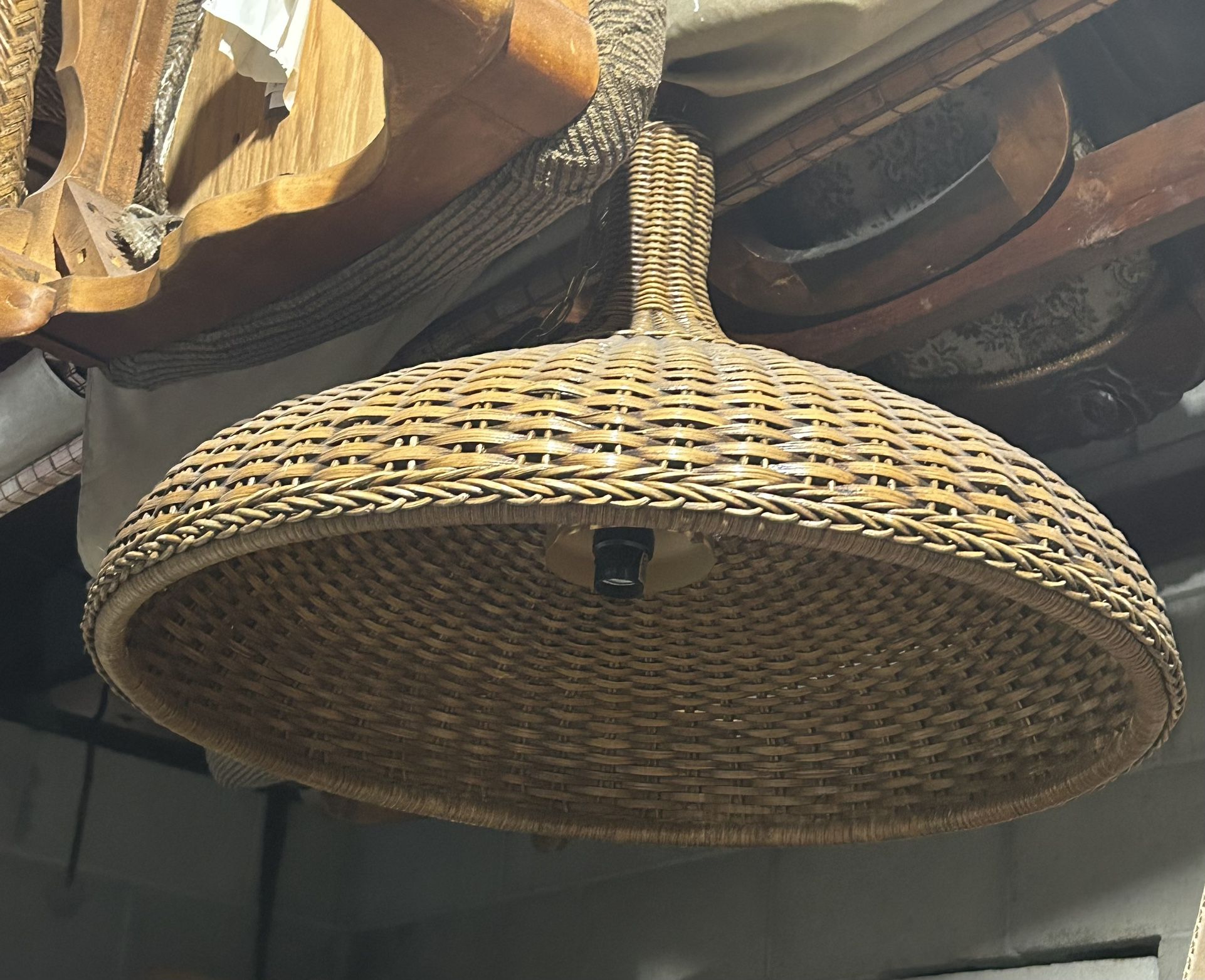 Vintage Wicker Hanging Lamp