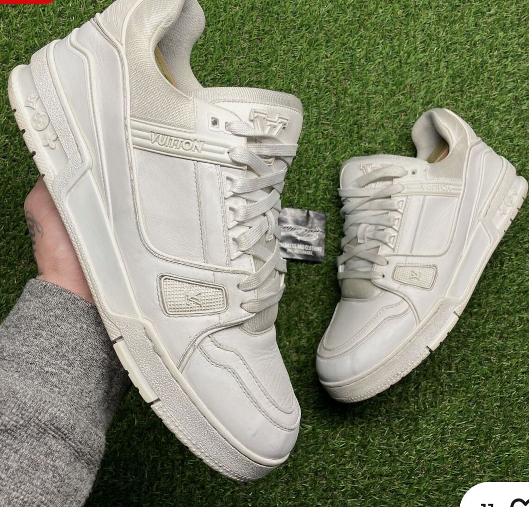 Louis Vuitton Trainer Low “White”| Good Condition