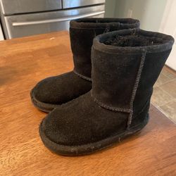 Little Girls Shoes 