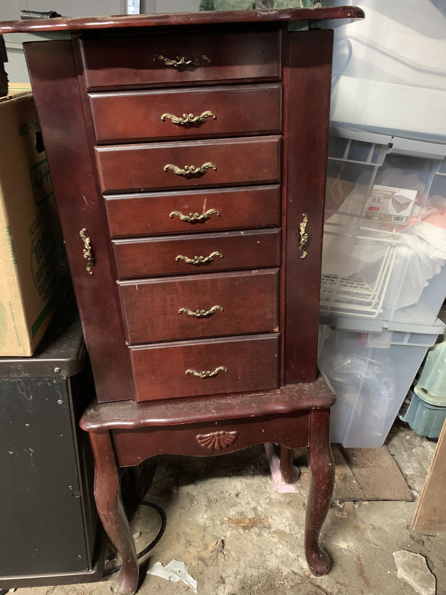 Jewelry Box Stand ( Local Pick Up Only)