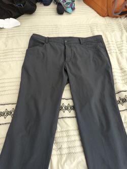 Lululemon Commission Pants