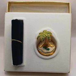 Estee Lauder Beautiful Solid Perfume Shimmering Oasis Compact