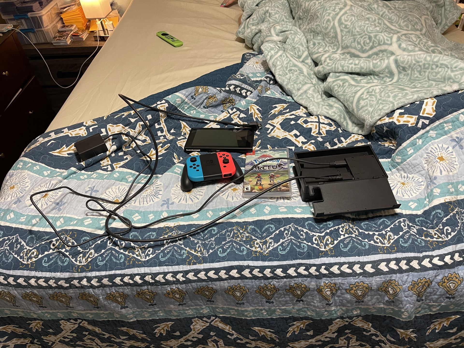 Nintendo Switch w/ Neon Blue & Neon Red Joy-Con + Mario Kart 8 Deluxe (Full Game Download) - Switch