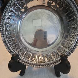 Vtg Reed & Barton Bon Bon / Candy Dish Silver Plated