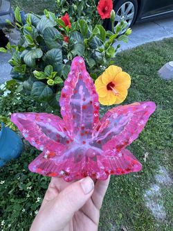 Pot Leaf Ashtray 