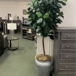 Large artificial plant