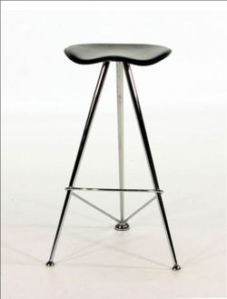 Pair of Vintage Modern Chrome Tripod Bar Stools - Atomic Space Age Design