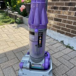 Dyson Vacuum Cleaner 