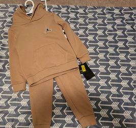 Air Jordan Jogging Suit 