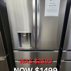 29 cu.ft. SMART Standard Depth MAX French Door Refrigerator
with Full Convert Drawer in PrintProof Stainless Steel