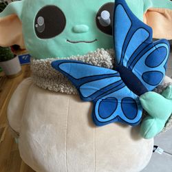 Star Wars The Mandalorian The Child Ginormous Grogu Plush Butterfly 24" New