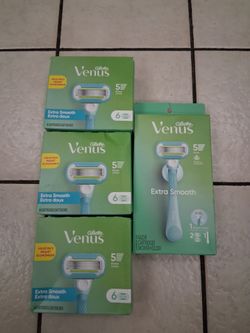 23 Venus extra smooth razor cartridges plus handle