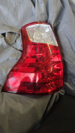 Lexus GX460 driver Side Left Taillight