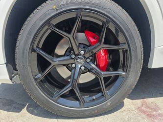 22" New AUDI Q8 wheels & new tires