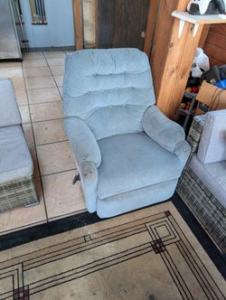 Free Recliner