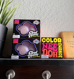 AUTHENTIC Nee Doh Cloud Pleaser or Color Change Yellow Changing Orange Needoh Squeezy Stress Balls Bundle of 3