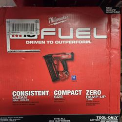 M18   16 Guage Nailer