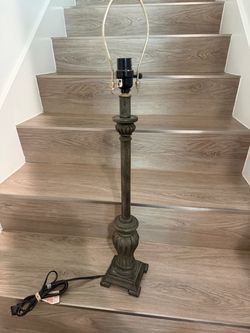 Lamppost table lamp