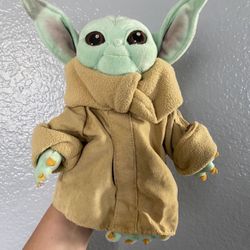 DISNEY PARKS MANDALORIAN THE CHILD PLUSH STAR WARS DISNEYLAND 11” BABY YODA