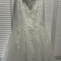 Wedding dress 