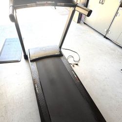 Treadmill 