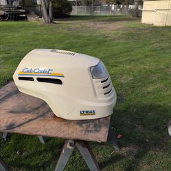 Cub cadet hood lt1045