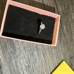 Stunning GRA-Certified Wedding Ring with Lifetime Warranty!