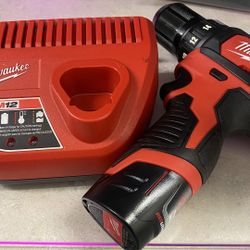 Milwaukee Drill: 12V DC,  Subcompact 3/8 In Chuck, 1,500 Rpm Max, 275 In-lb Max Torque, M12  With charger And Battery