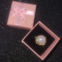 Fresh water pearl plated gold wire ring
