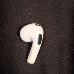 Apple Airpods 3rd Gen And Charging Case