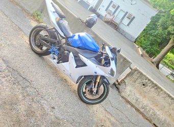 2002 Yamaha R1