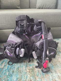 Aqualung Pearl BCD with airsource