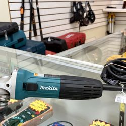 Makita Grinder