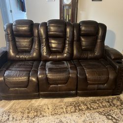 Power Recliner Love Seat