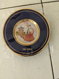 Decorative plate south Korea from duty free