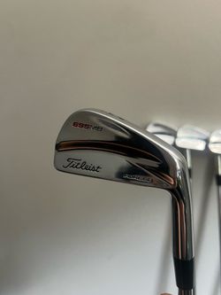 Titleist 695MB Irons
