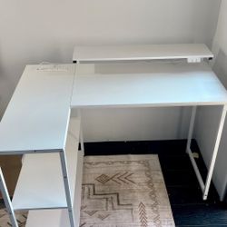 White Desk 