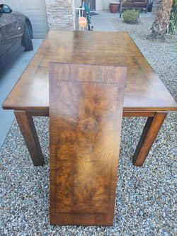 Dinning Room Table